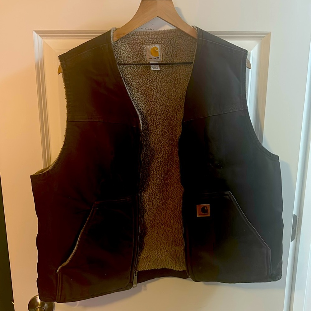 Dark Brown Carhartt Sherpa lined Vest